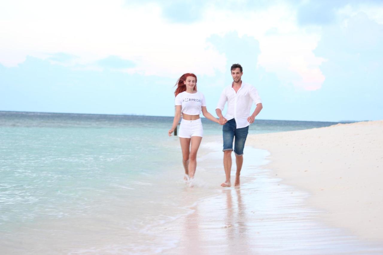 ซับบา ซัมเมอร์ สวีท Hotel Fodhdhoo ภายนอก รูปภาพ