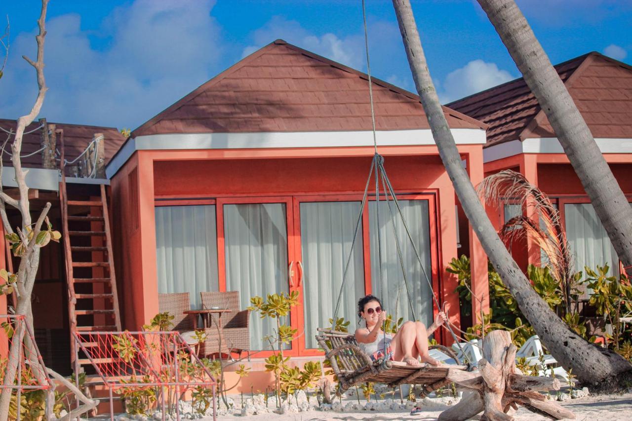 ซับบา ซัมเมอร์ สวีท Hotel Fodhdhoo ภายนอก รูปภาพ