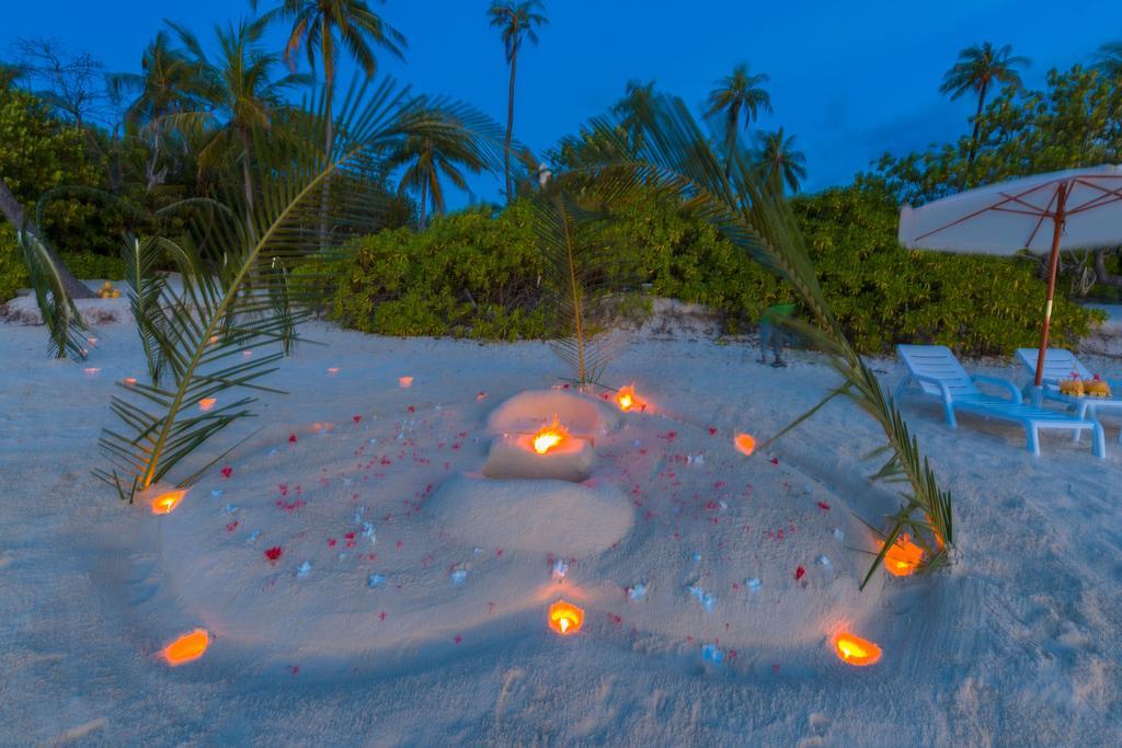 ซับบา ซัมเมอร์ สวีท Hotel Fodhdhoo ภายนอก รูปภาพ