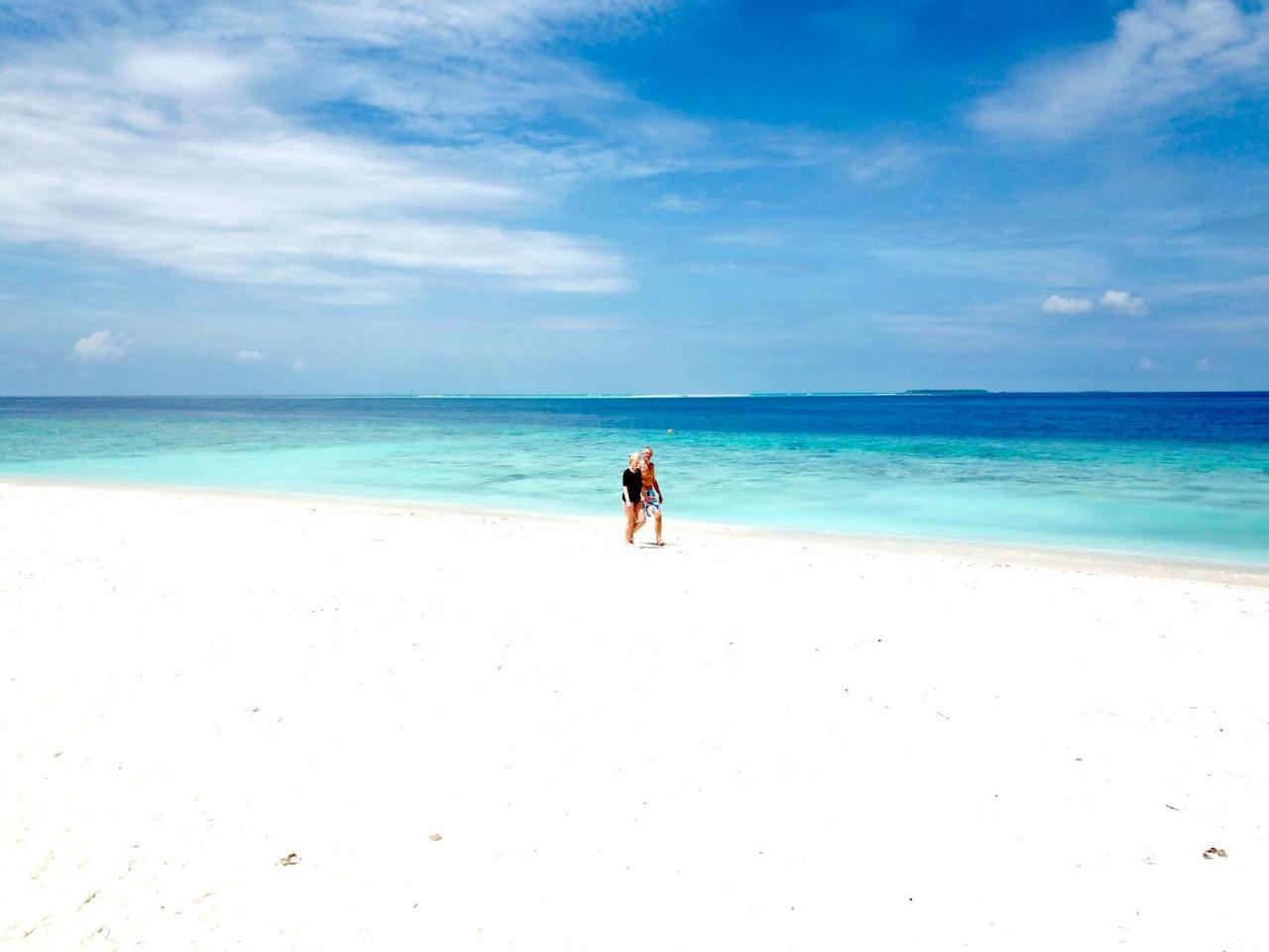ซับบา ซัมเมอร์ สวีท Hotel Fodhdhoo ภายนอก รูปภาพ