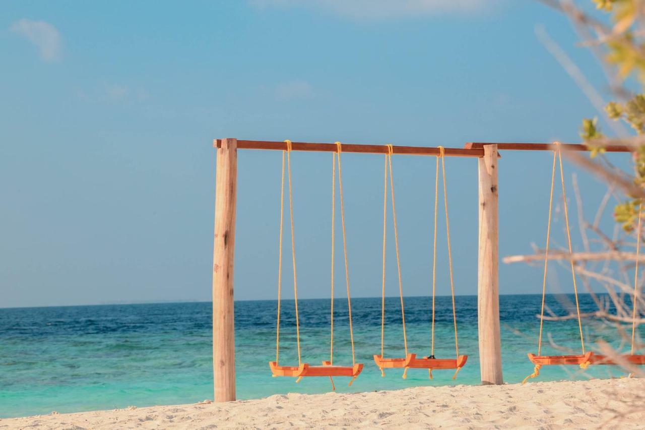 ซับบา ซัมเมอร์ สวีท Hotel Fodhdhoo ภายนอก รูปภาพ