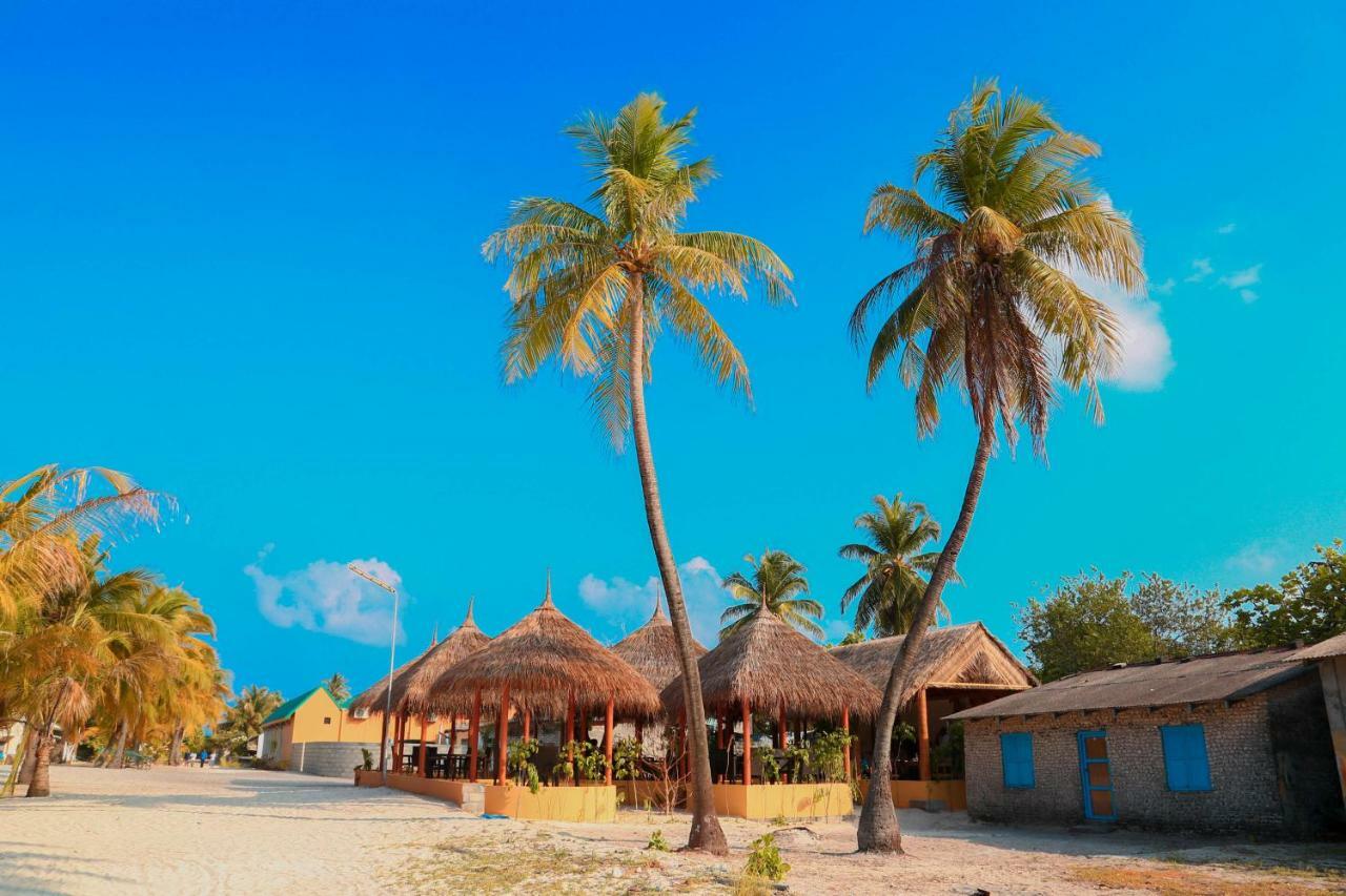 ซับบา ซัมเมอร์ สวีท Hotel Fodhdhoo ภายนอก รูปภาพ